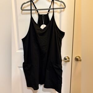 Black Women's Pocket Skort Tank — Unbranded